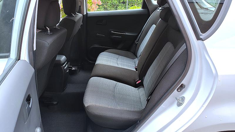 Kia Ceed 1.4 benz.105KM. 2011